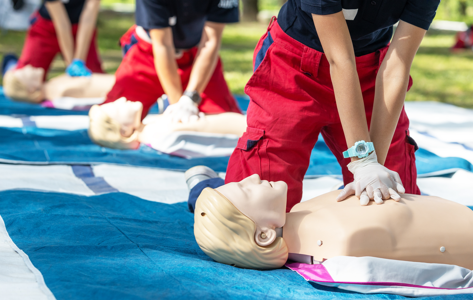 CPR and First aid course bls